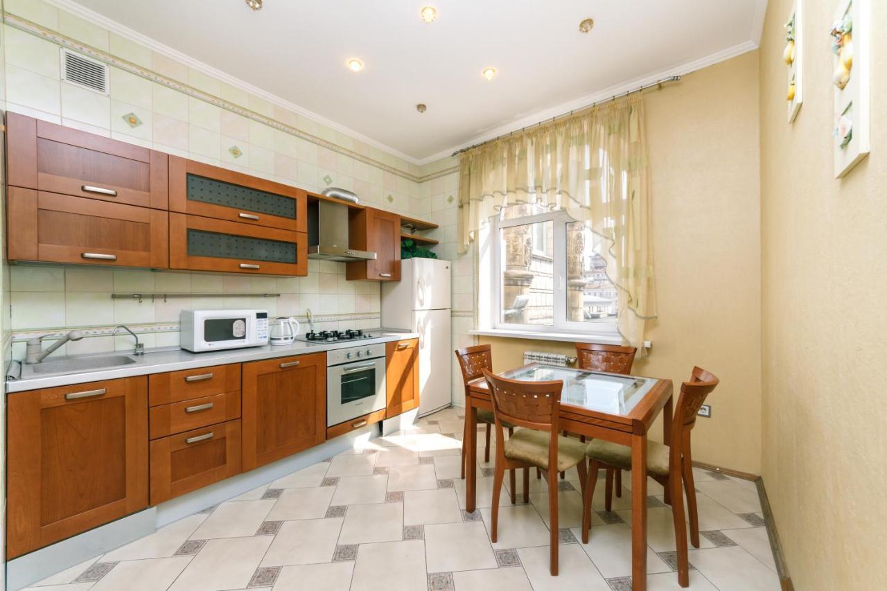 Квартира На Крещатике Kiev Luaran gambar