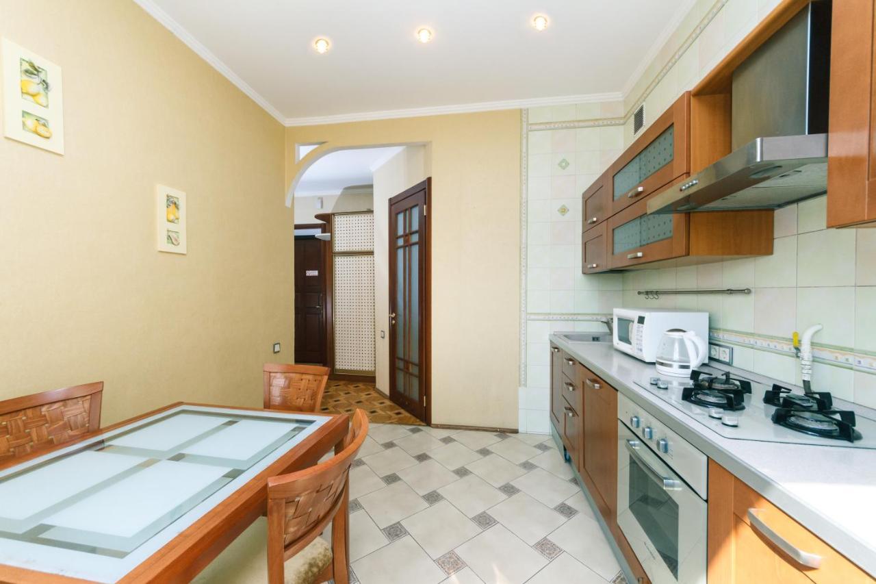 Квартира На Крещатике Kiev Luaran gambar