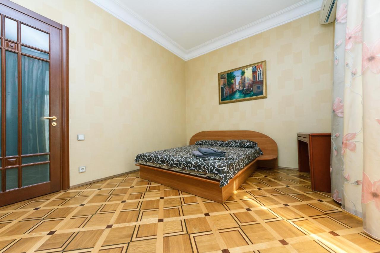 Квартира На Крещатике Kiev Luaran gambar
