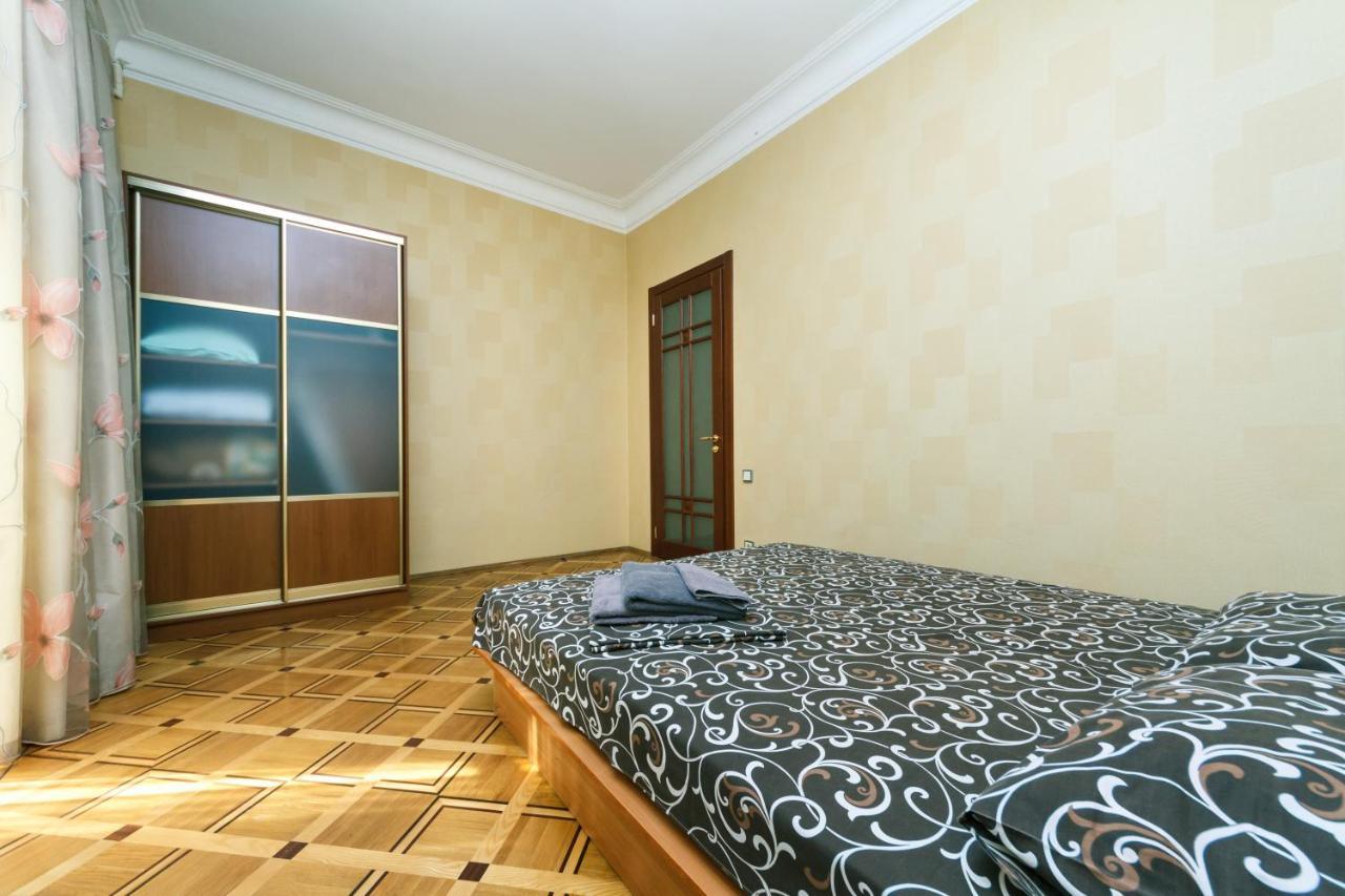 Квартира На Крещатике Kiev Luaran gambar